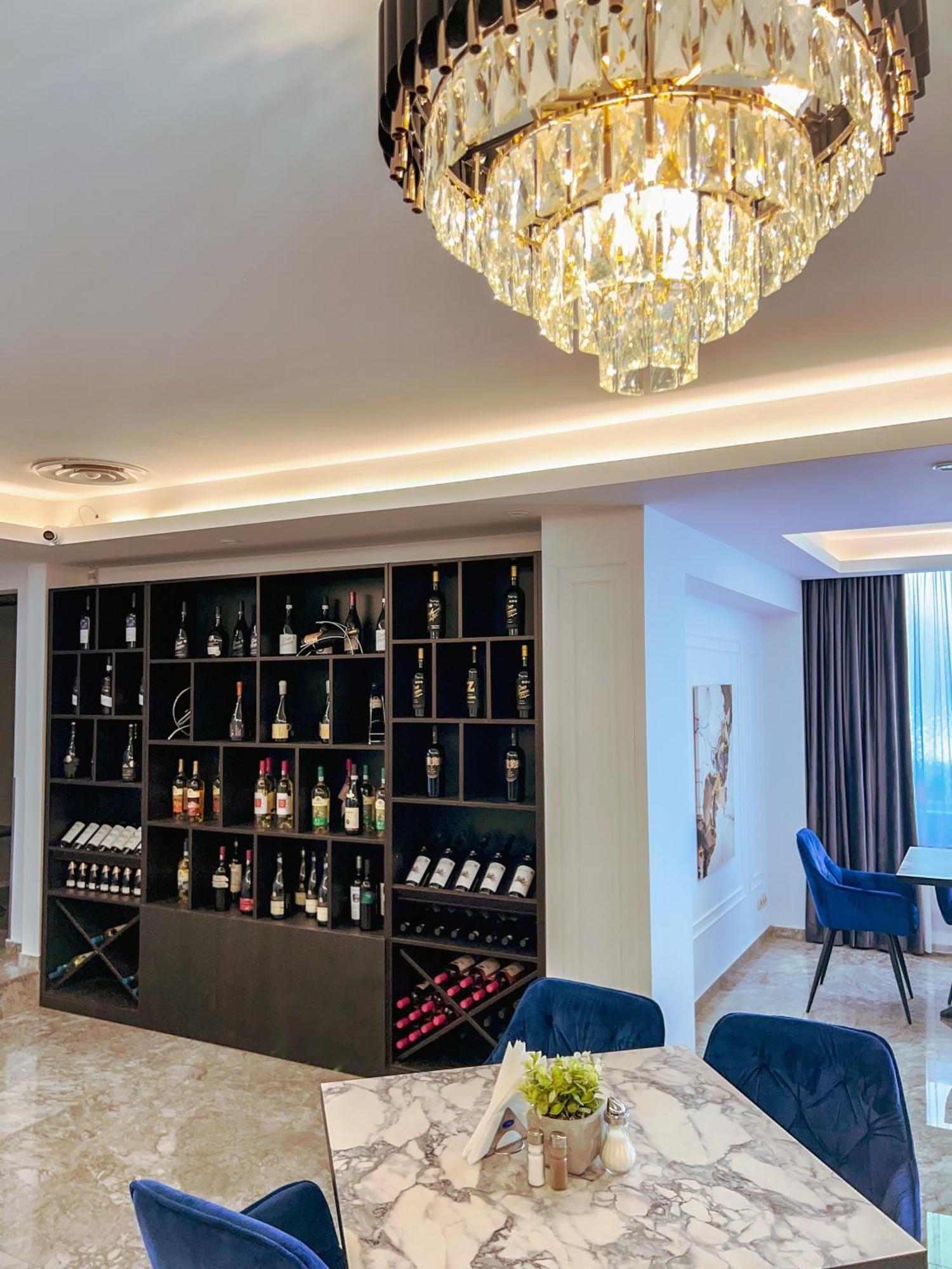 Hotel Neon Тимишоара Экстерьер фото
