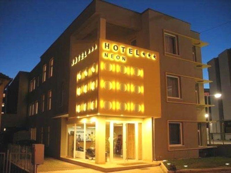 Hotel Neon Тимишоара Экстерьер фото