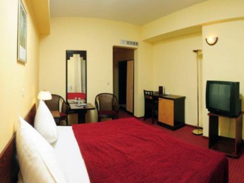 Hotel Neon Тимишоара Экстерьер фото